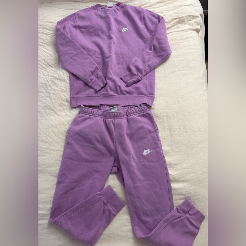 Nike purple fleece set
